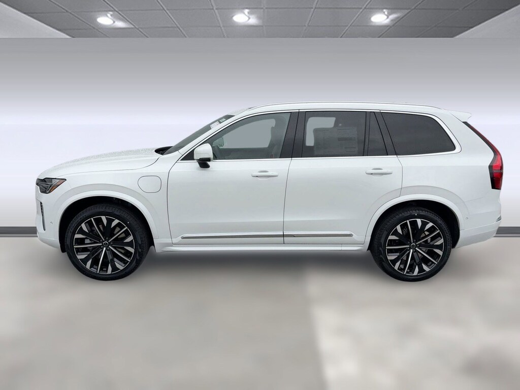 New 2026 Volvo XC90 plug-in hybrid T8 Plus 7-Seater SUV