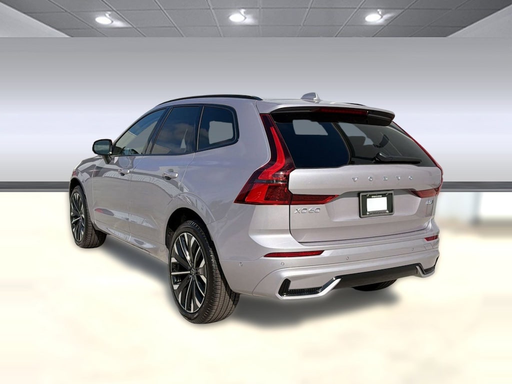 New 2026 Volvo XC60 B5 Ultra SUV