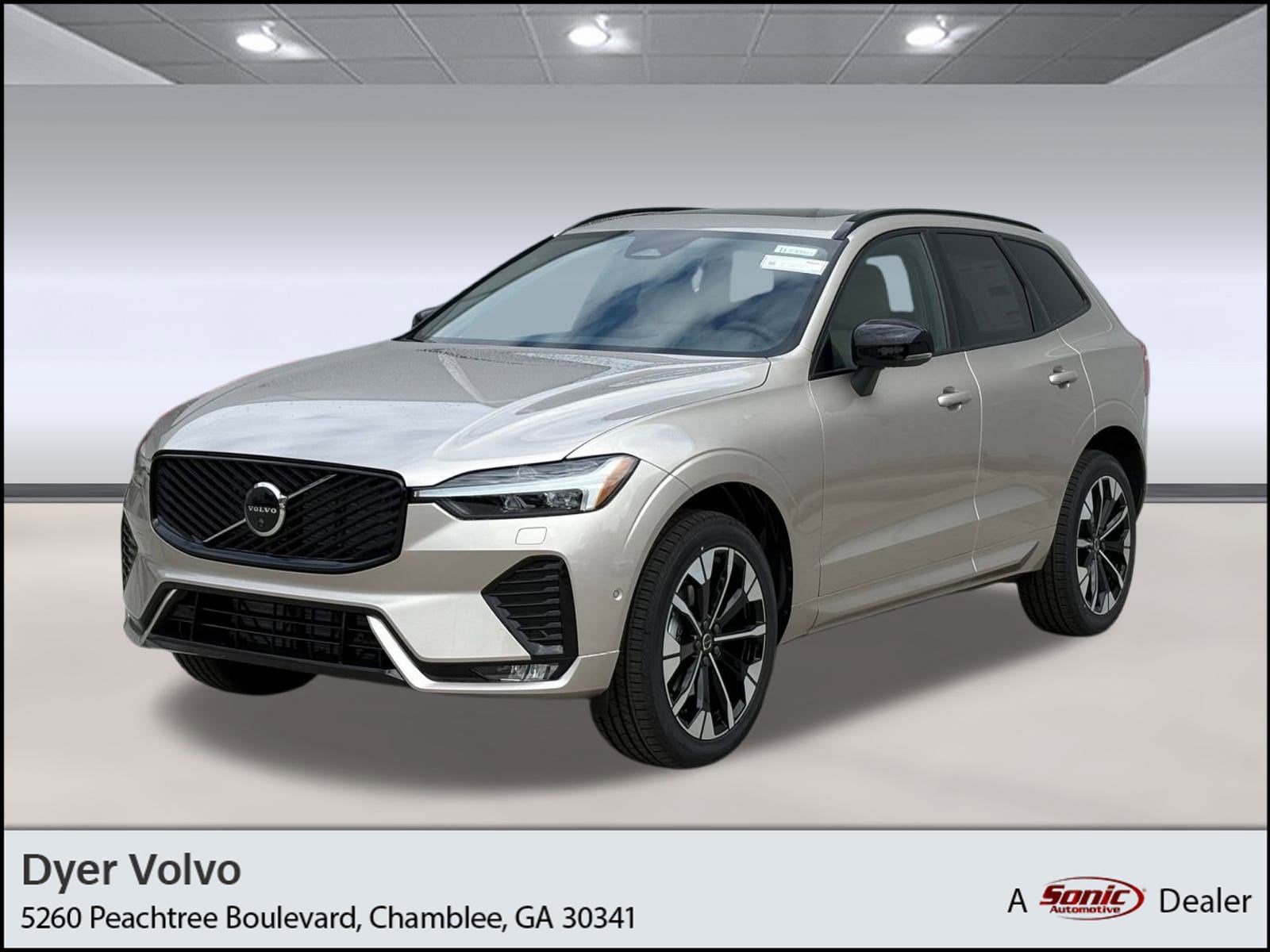 2026 Volvo XC60 Plus's photo