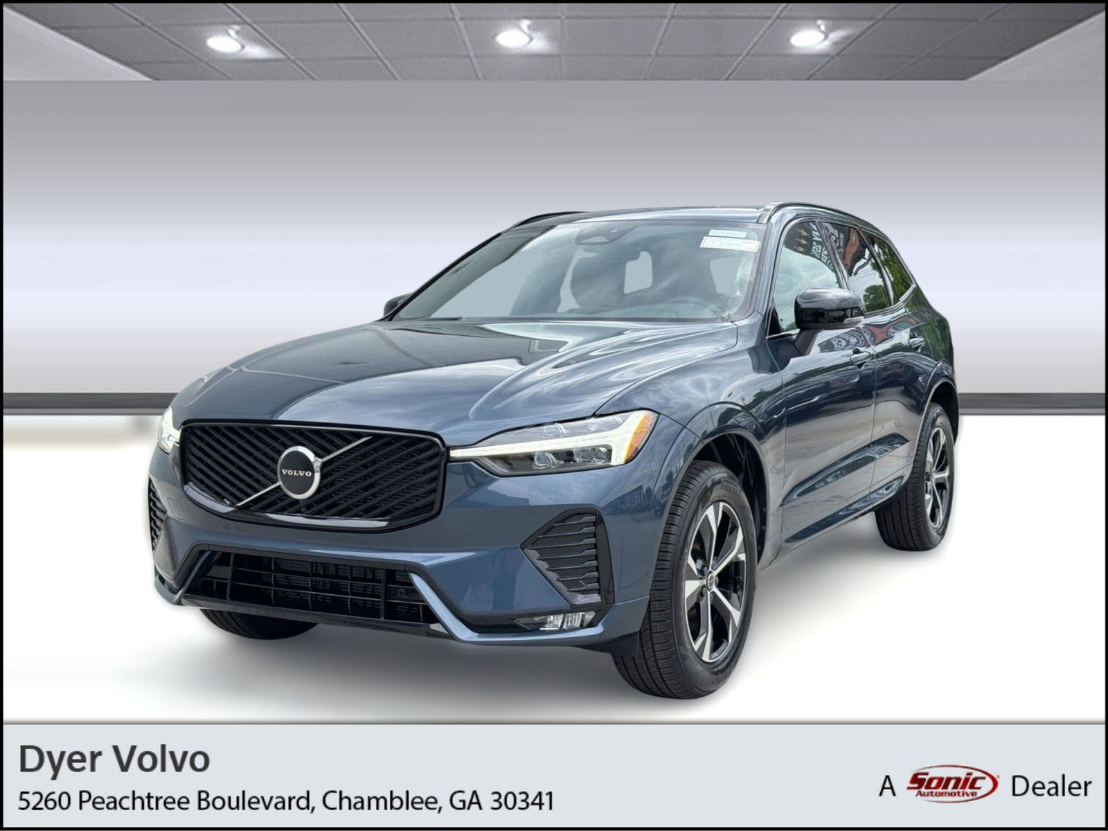 2026 Volvo XC60 B5 Core Dark AWD's photo