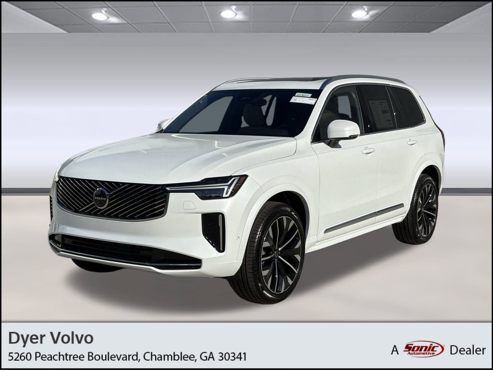 2026 Volvo XC90 Plus's photo