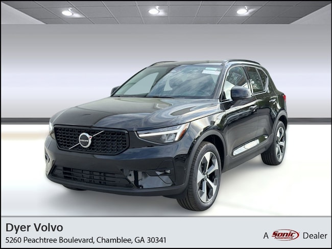 2026 Volvo XC40 B5 Plus SUV