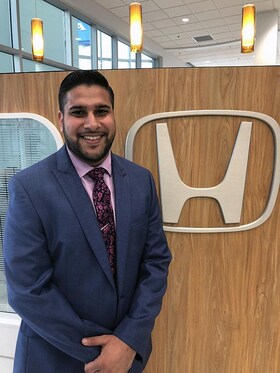 Staff member Arshil "AJ" Hussain from ID_3235045ac4b0