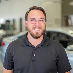 Staff member Taylor Blank from ID_7f38f2c2506d