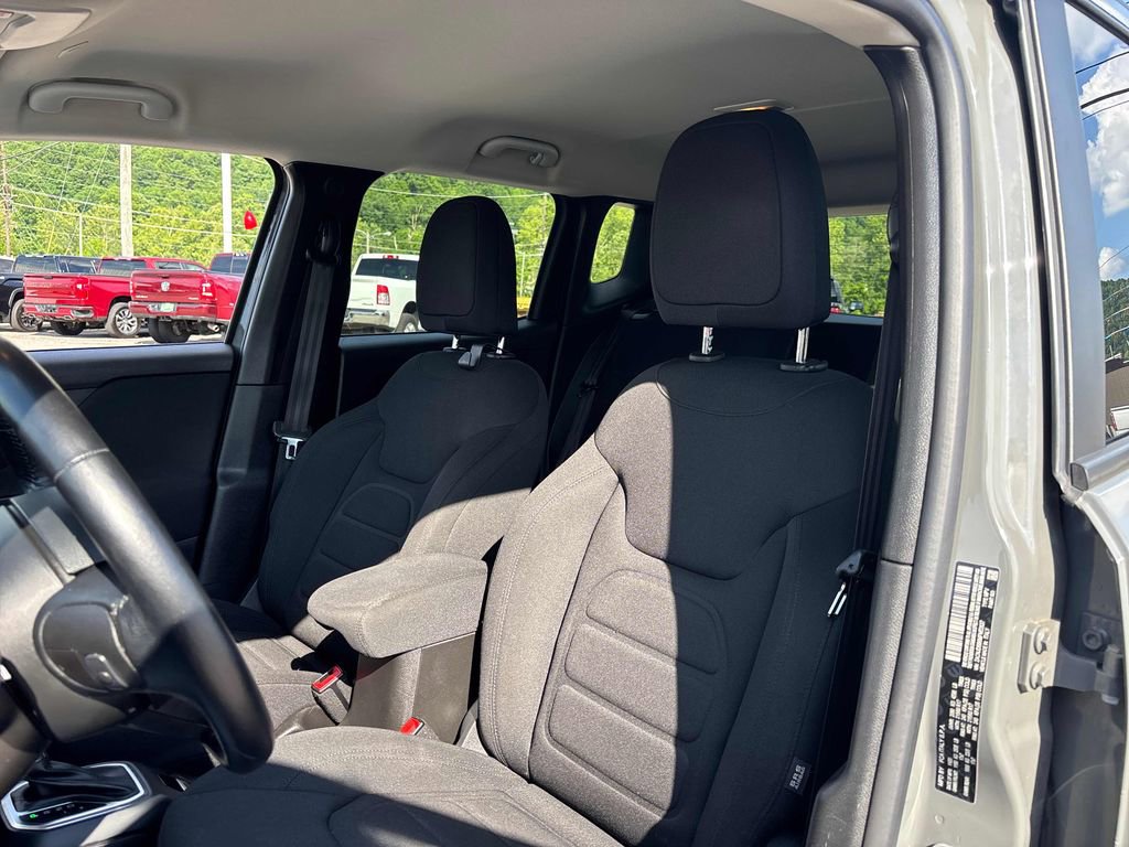 2021 Jeep Renegade Latitude - Photo 9