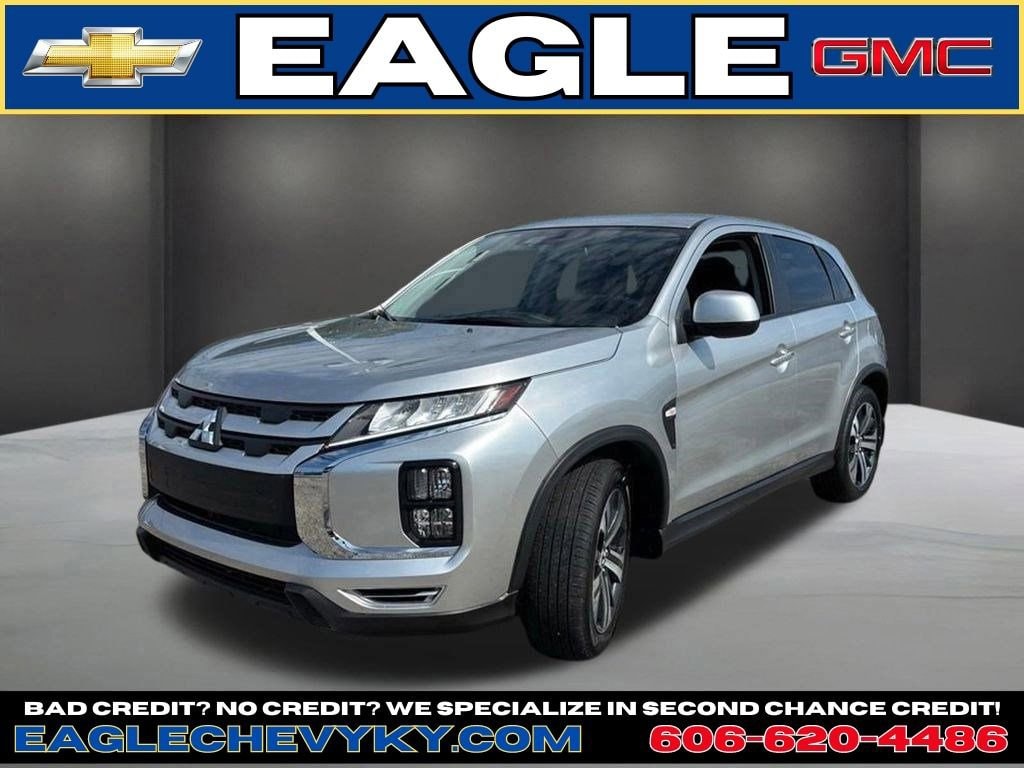 2024 Mitsubishi Outlander Sport ES's photo