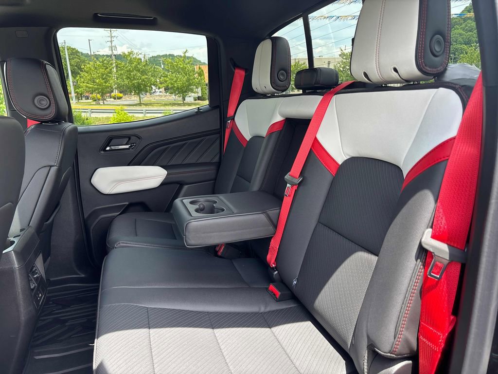 2026 GMC Canyon AT4X - Photo 25