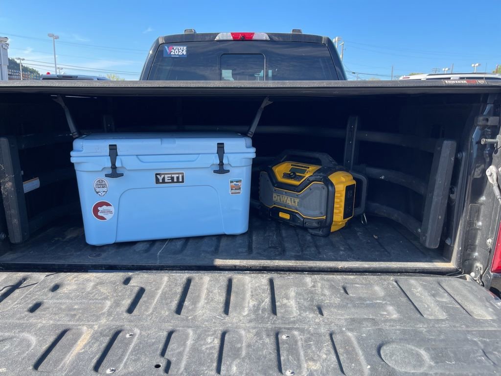 2022 Ford F-150 Lariat photo 3