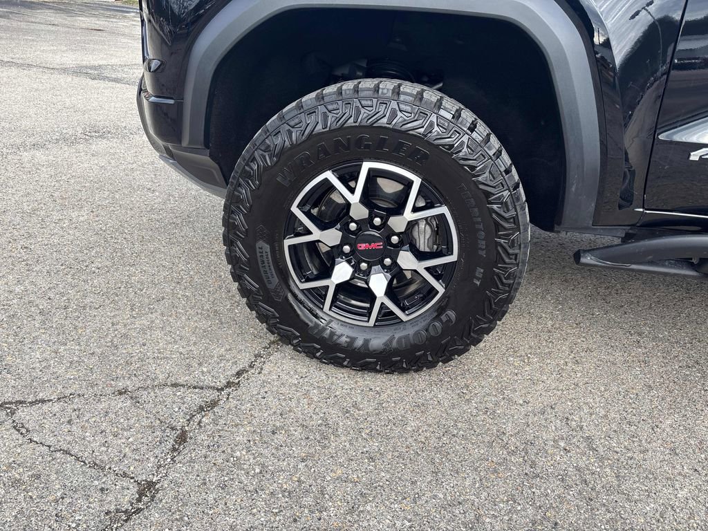 2026 GMC Canyon AT4X - Photo 38