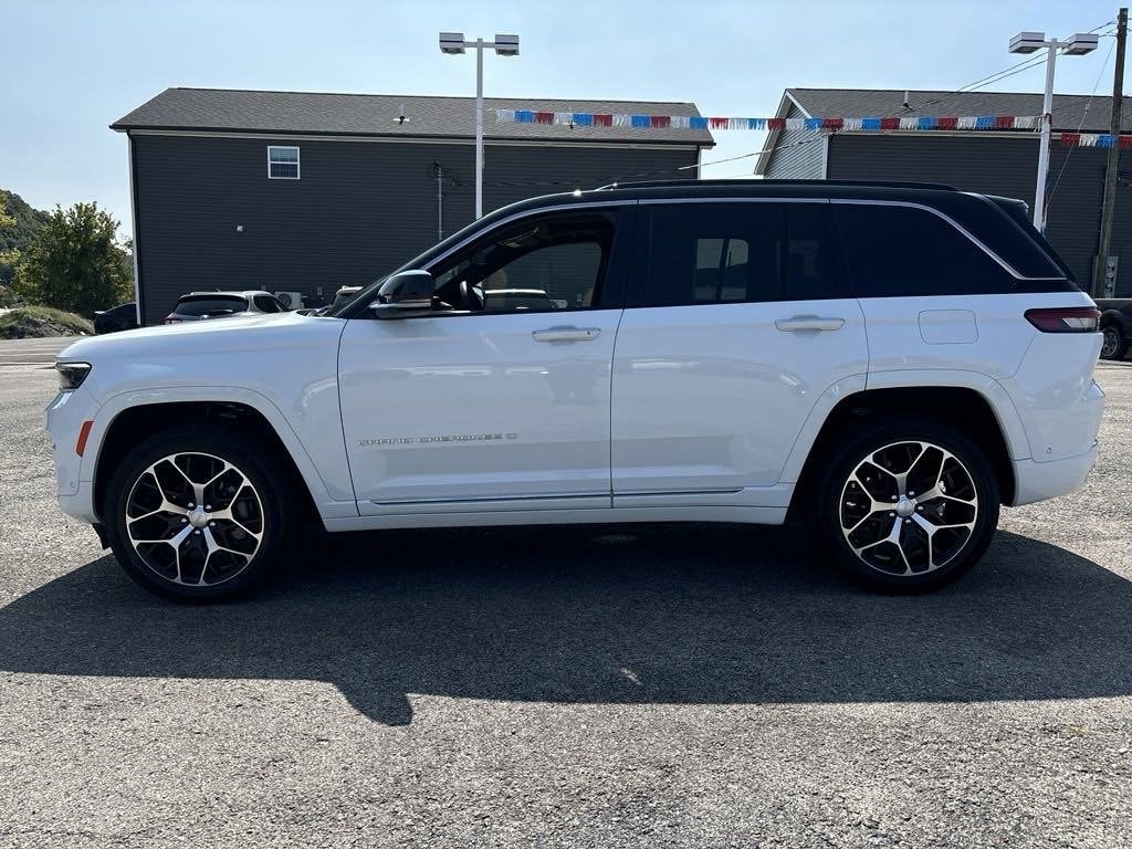 Used 2024 Jeep Grand Cherokee Summit Reserve with VIN 1C4RJHEG4R8505482 for sale in Morehead, KY