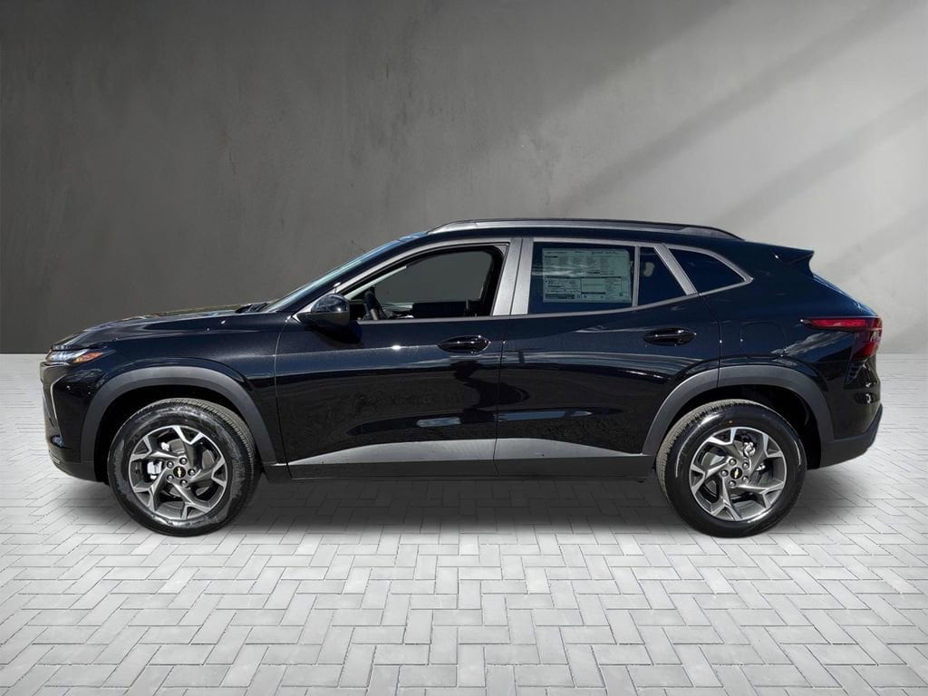 New 2026 Chevrolet Trax LT SUV