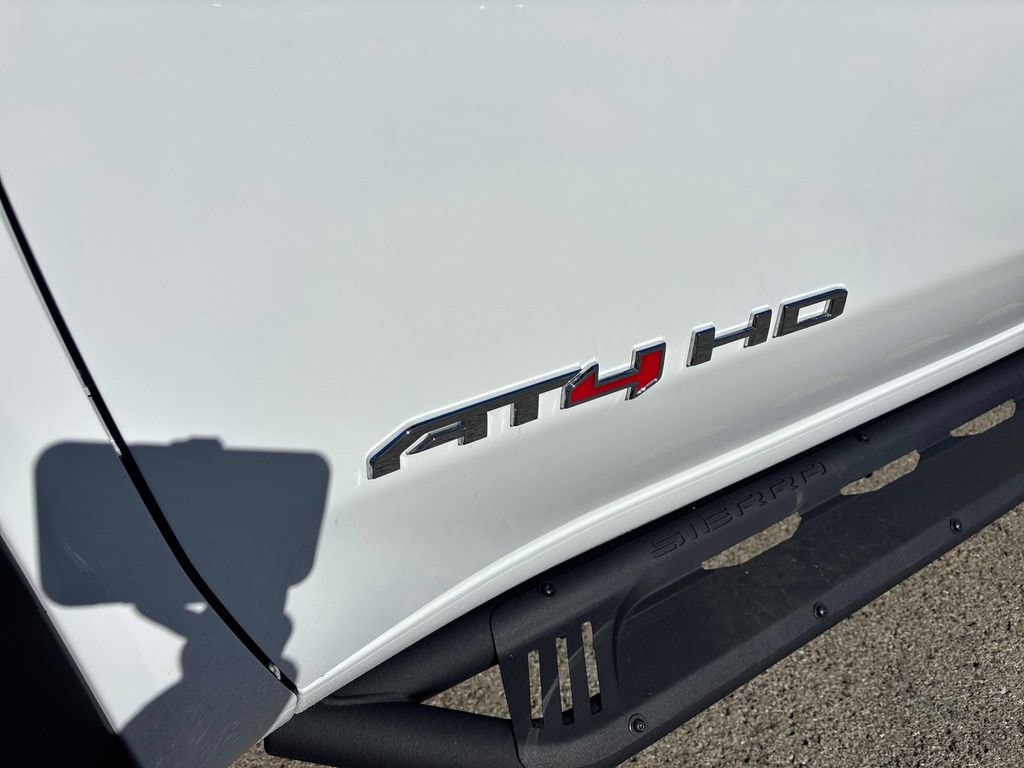 2026 GMC Sierra 2500HD AT4 - Photo 13