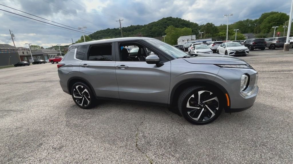 Used 2022 Mitsubishi Outlander SE with VIN JA4J4UA87NZ047169 for sale in Morehead, KY