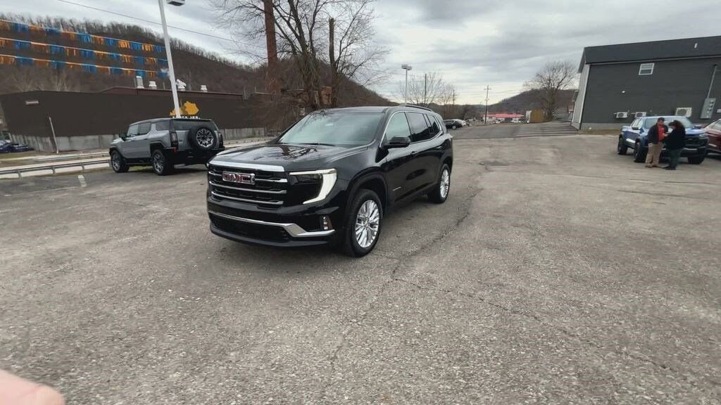New 2025 GMC Acadia Elevation SUV