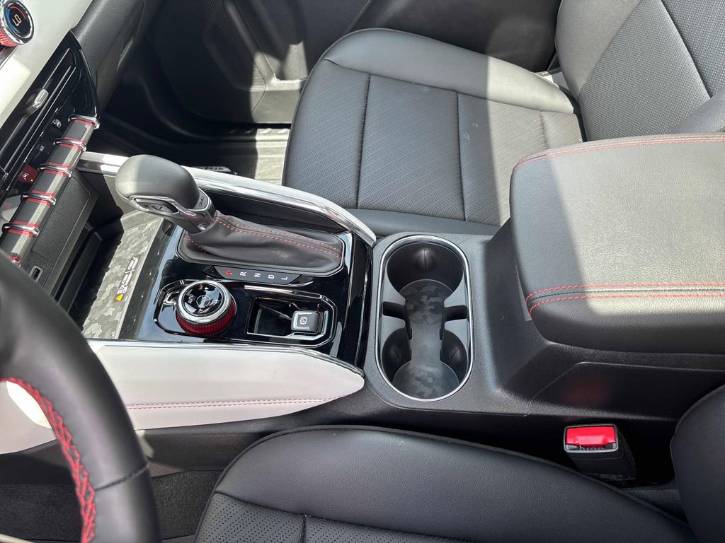 2026 GMC Canyon AT4X - Photo 19