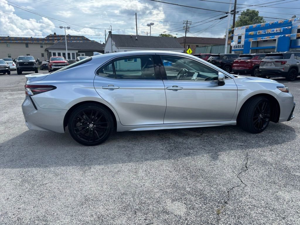 2024 Toyota Camry XSE photo 3