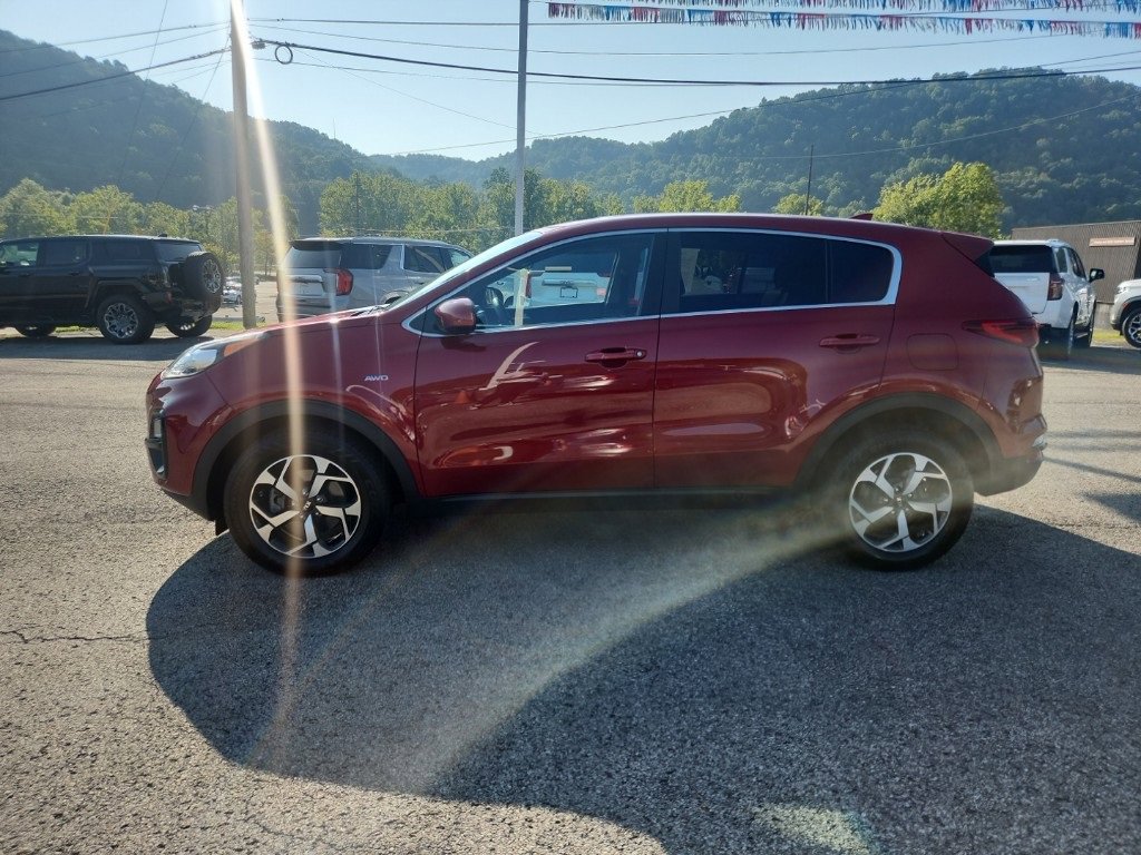 Used 2021 Kia Sportage LX with VIN KNDPMCACXM7889075 for sale in Morehead, KY