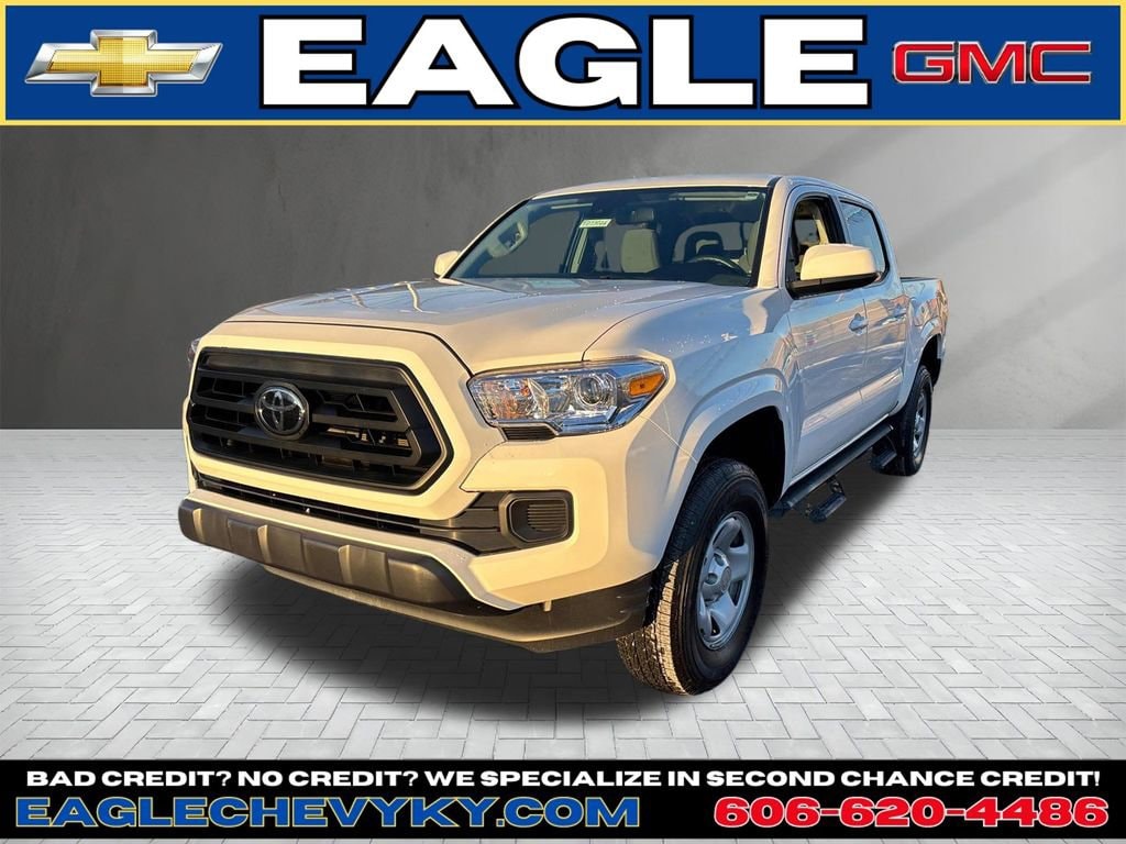 2023 Toyota Tacoma SR's photo
