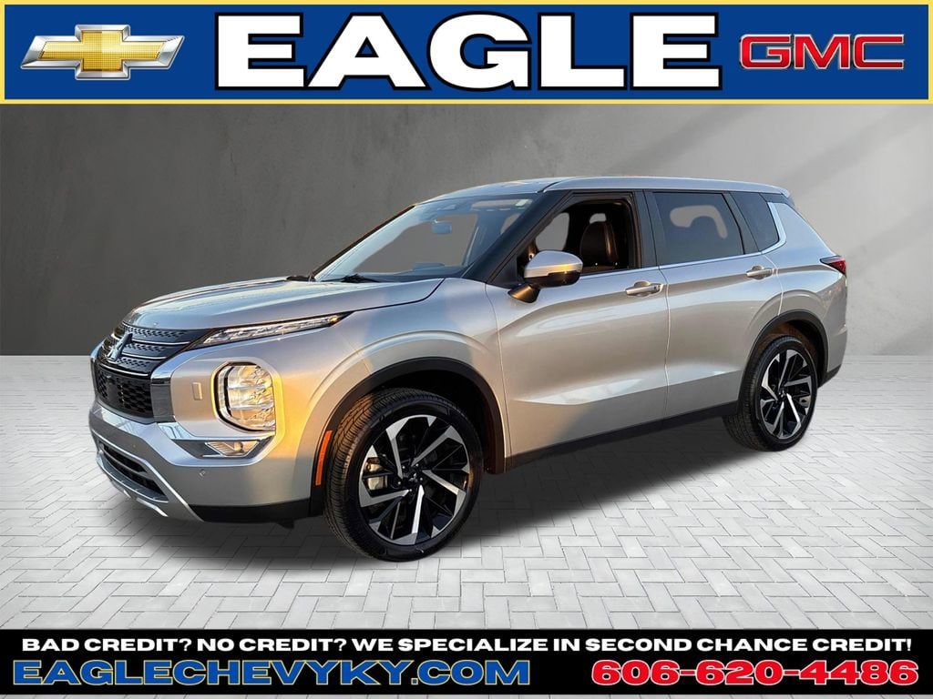 Used 2024 Mitsubishi Outlander SE SUV