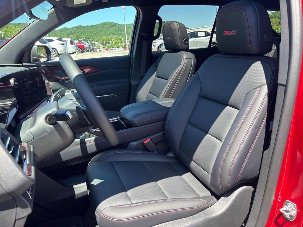 2026 Chevrolet Traverse Z71 - Photo 12