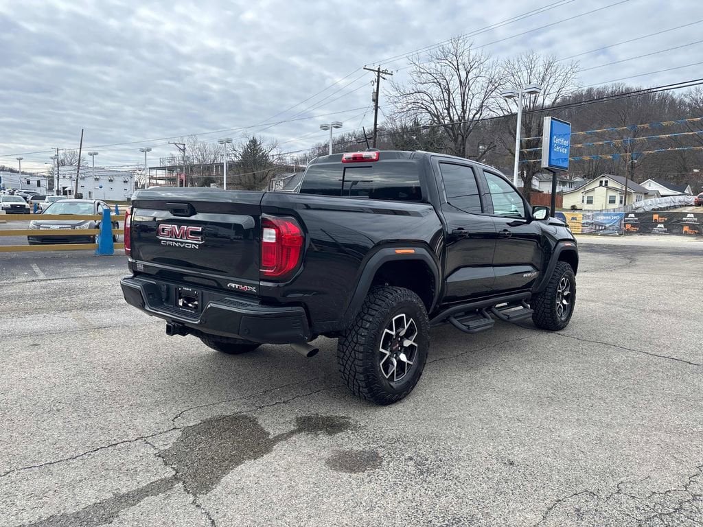 2026 GMC Canyon AT4X - Photo 39