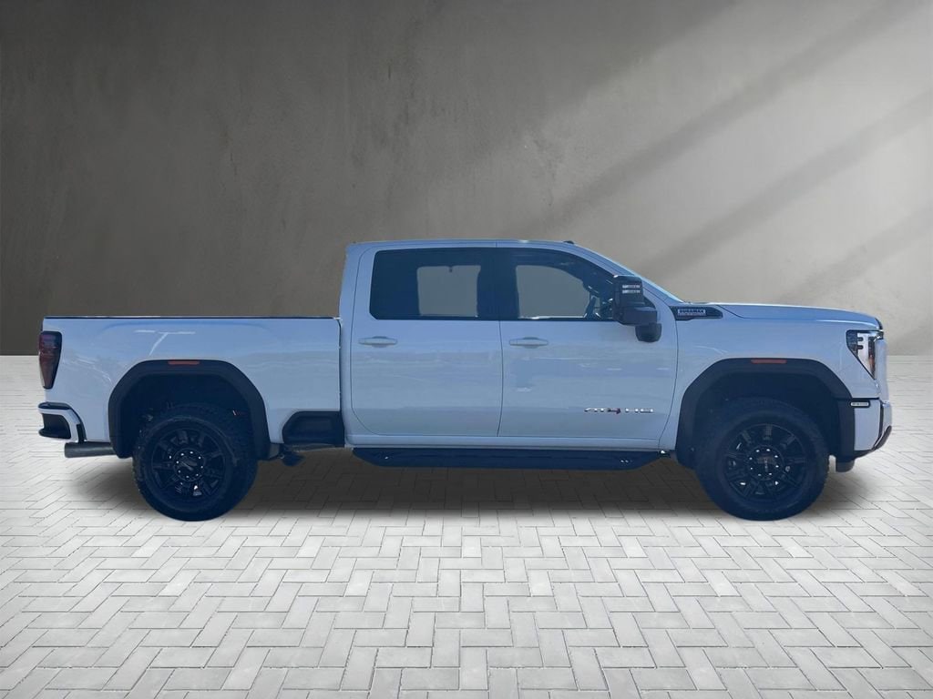 2026 GMC Sierra 2500HD AT4 - Photo 7