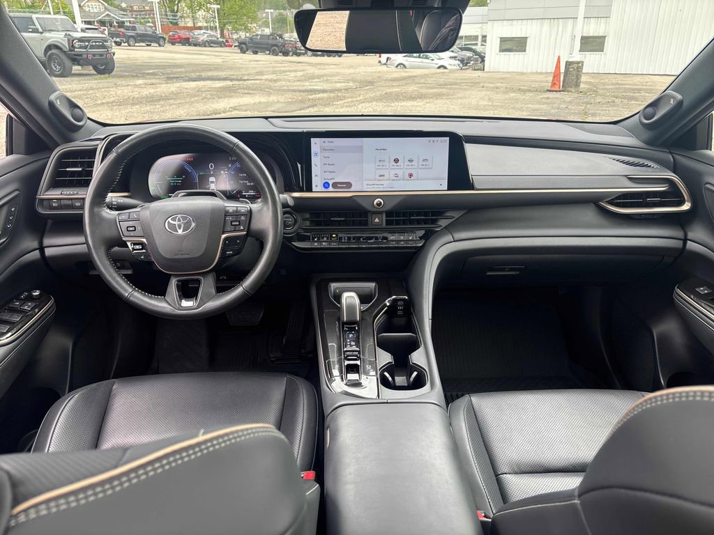 2024 Toyota Crown Platinum - Photo 22