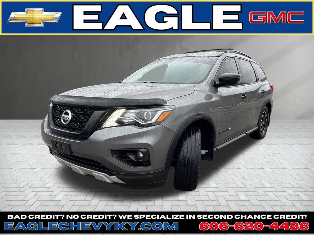 2020 Nissan Pathfinder SV