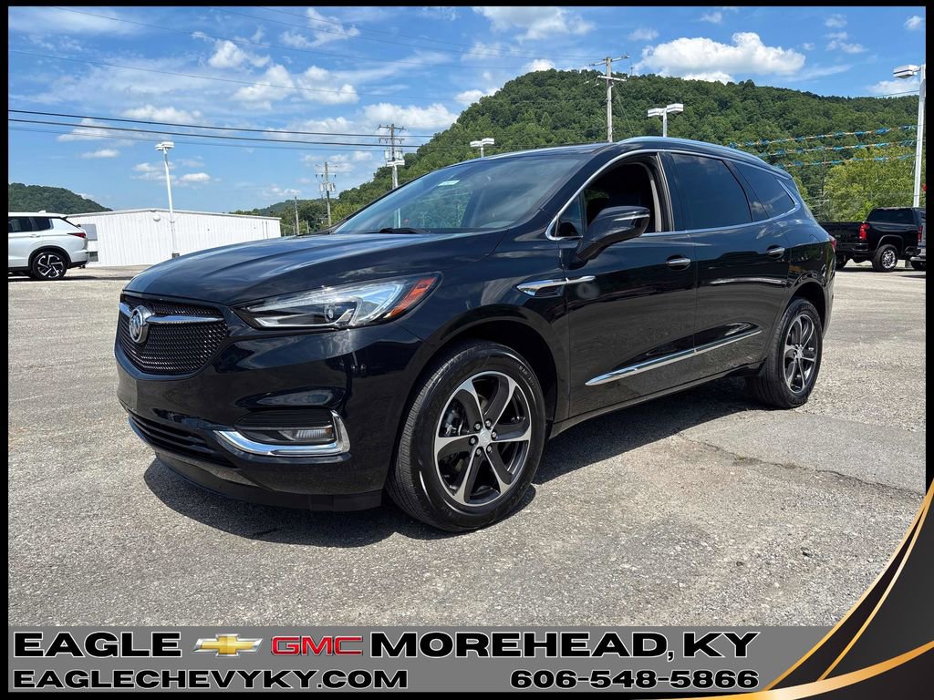2021 Buick Enclave Essence AWD's photo