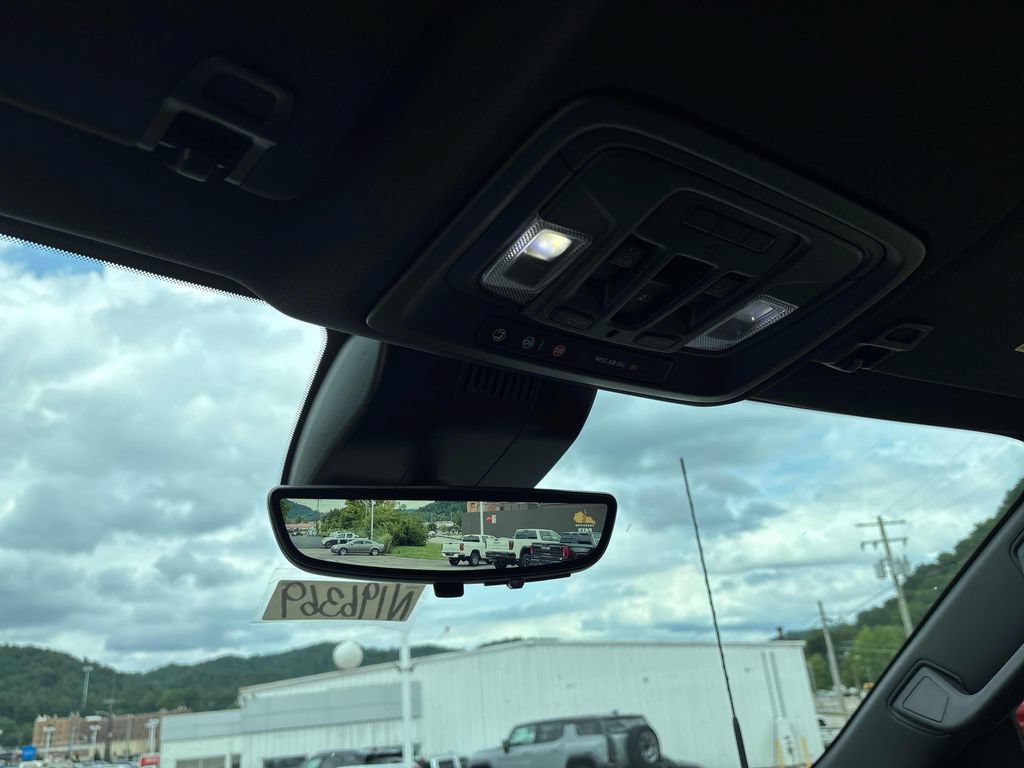 2026 Chevrolet Silverado 2500 HD ZR2 - Photo 18