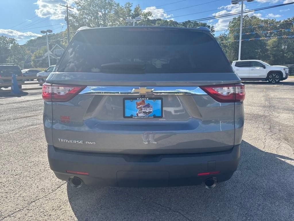 Used 2021 Chevrolet Traverse LS SUV