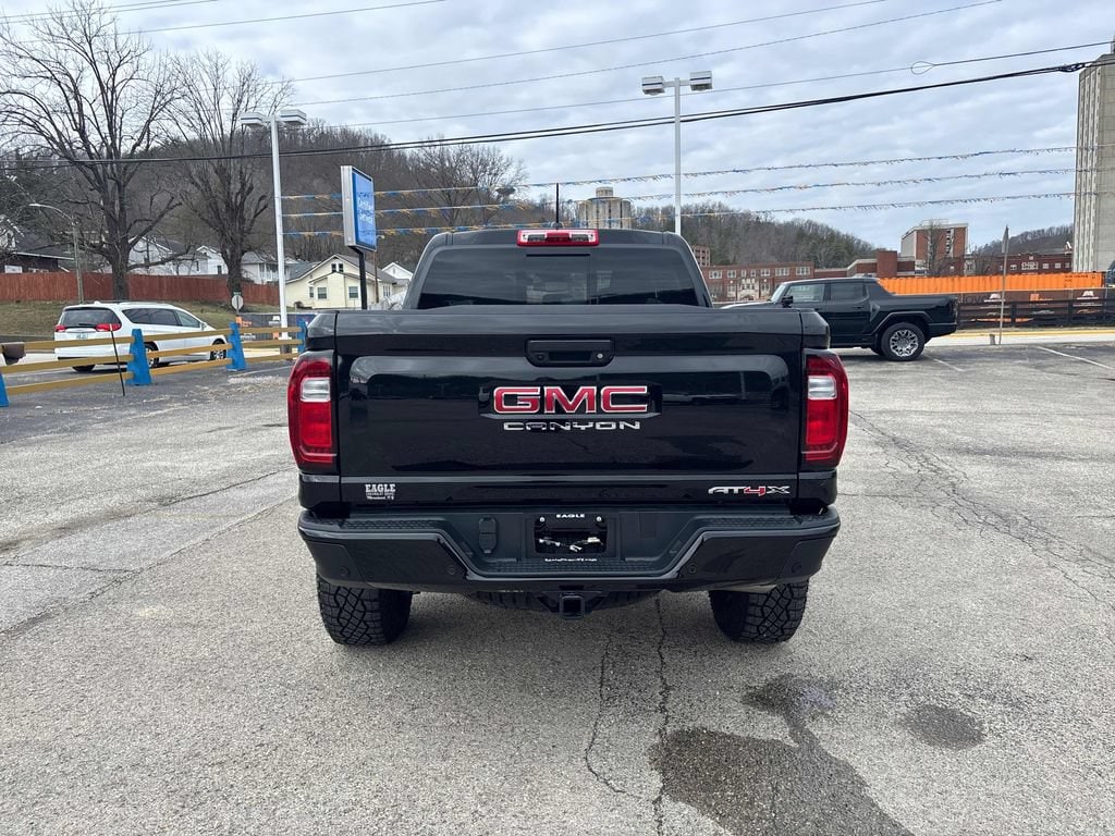 2026 GMC Canyon AT4X - Photo 38