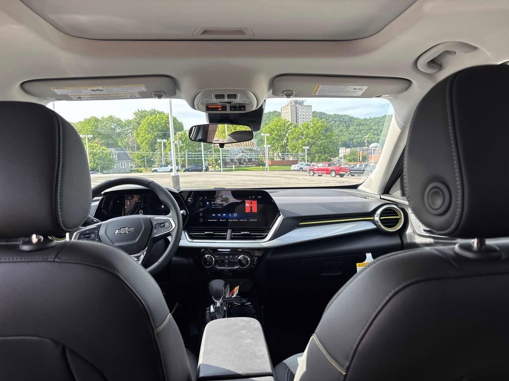 2026 Chevrolet Trax LT - Photo 25
