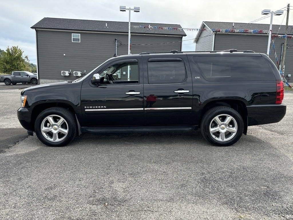 Used 2011 Chevrolet Suburban LTZ with VIN 1GNSKKE35BR221343 for sale in Morehead, KY