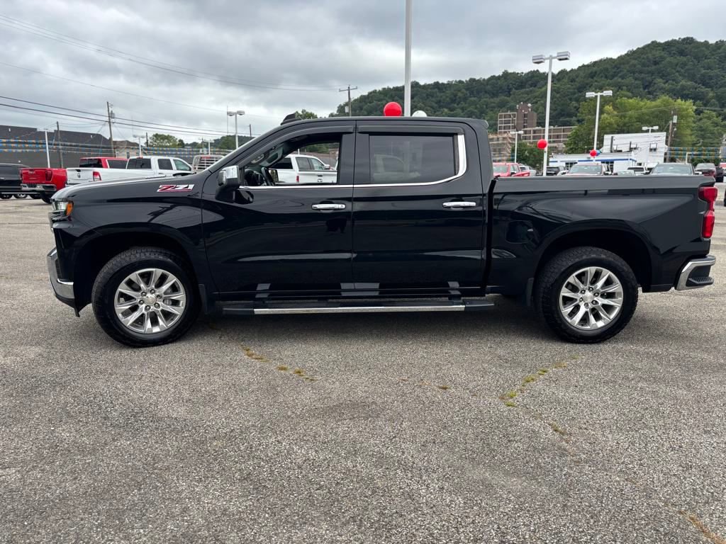 2020 Chevrolet Silverado 1500 LTZ photo 2