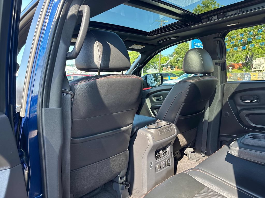 2024 Nissan Titan PRO-4X - Photo 23