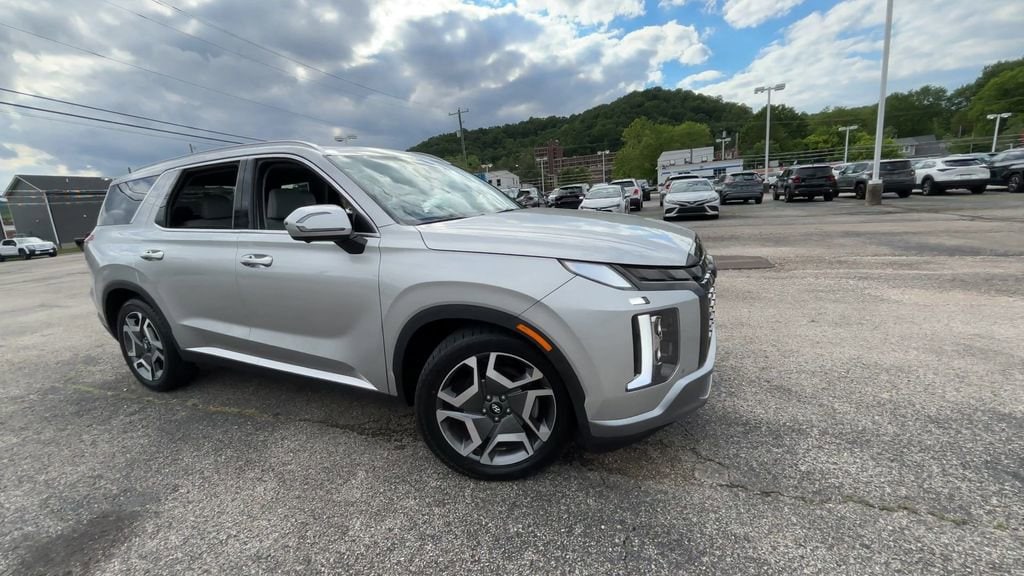 Used 2024 Hyundai Palisade SEL with VIN KM8R4DGE2RU711009 for sale in Morehead, KY