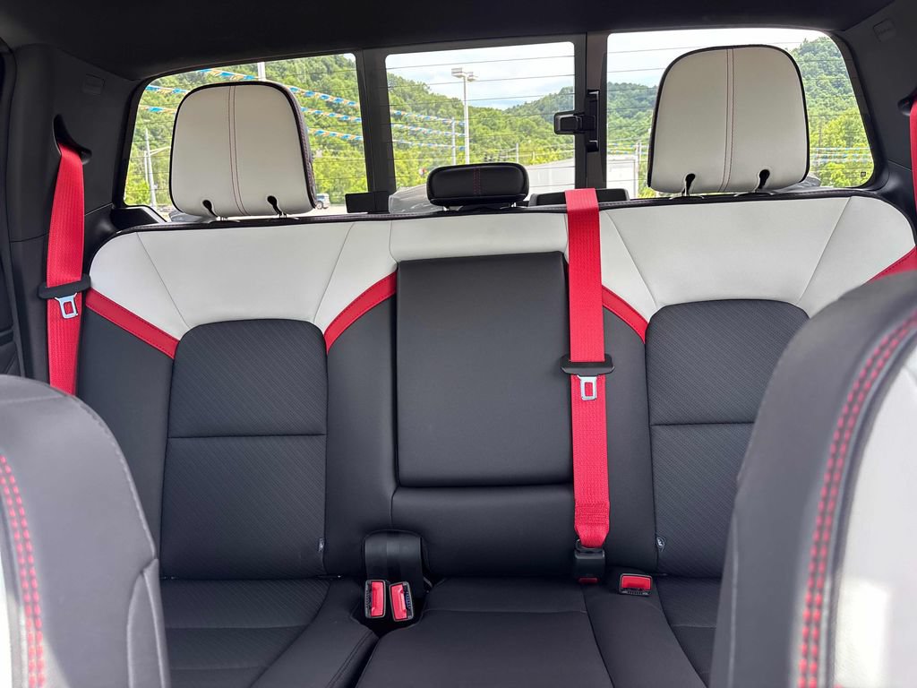 2026 GMC Canyon AT4X - Photo 22