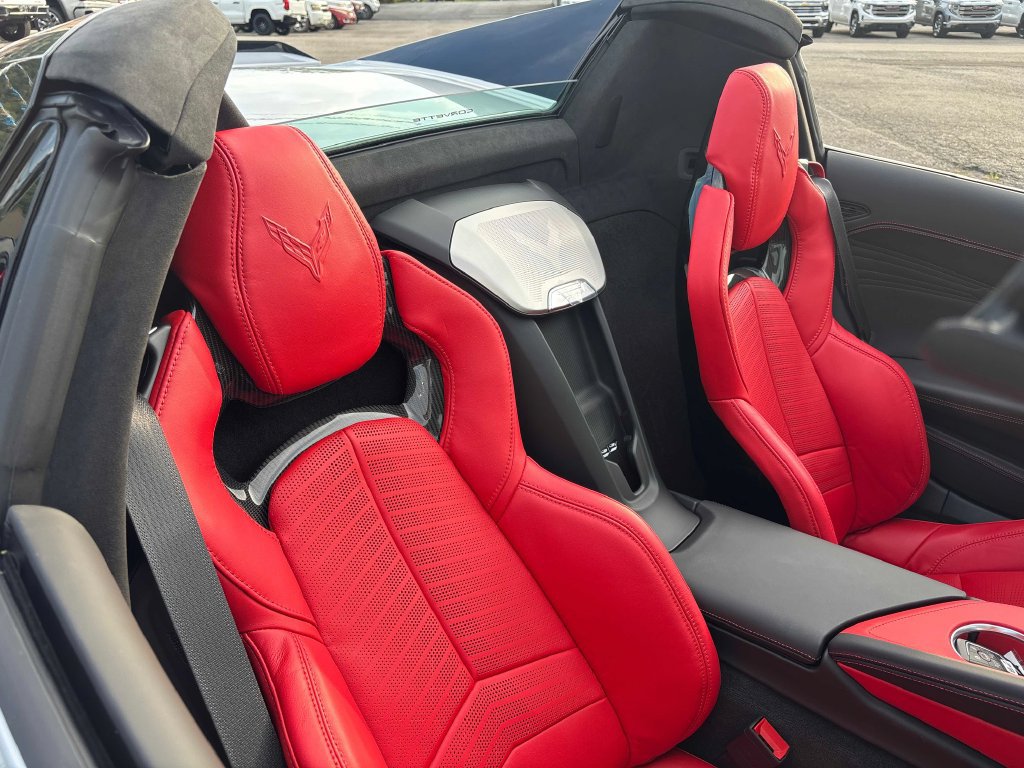 2027 Chevrolet Corvette 3LZ - Photo 21
