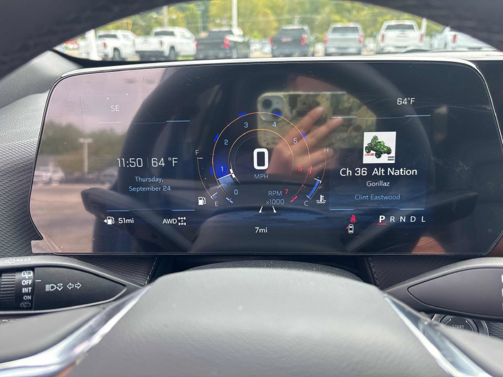 2027 Chevrolet Equinox LT - Photo 13