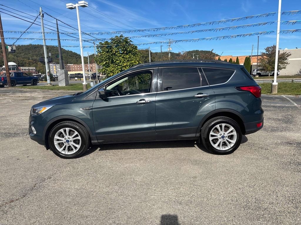 Used 2019 Ford Escape SEL with VIN 1FMCU9HD1KUB54365 for sale in Morehead, KY