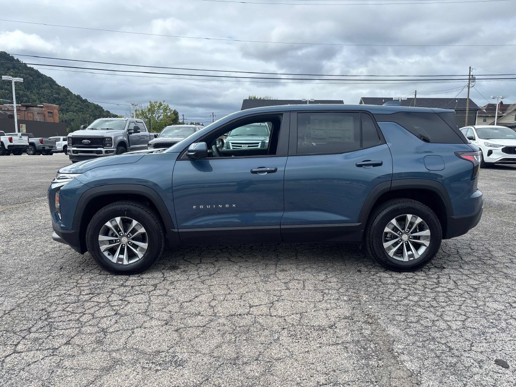2027 Chevrolet Equinox LT - Photo 2