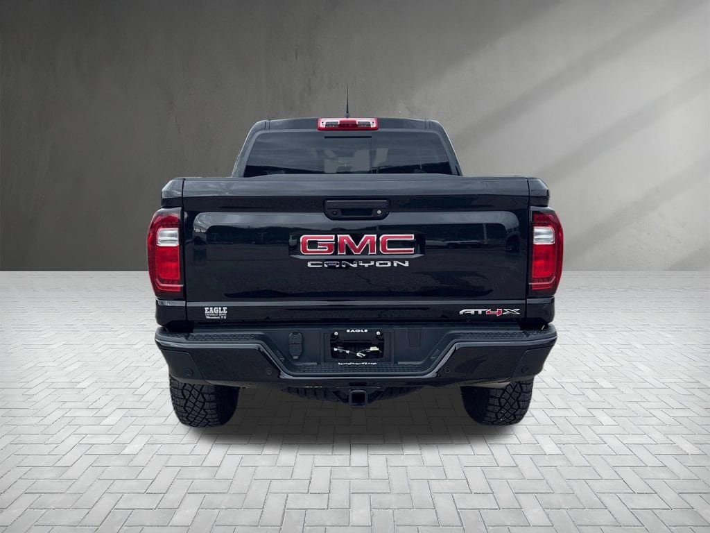 2026 GMC Canyon AT4X - Photo 4
