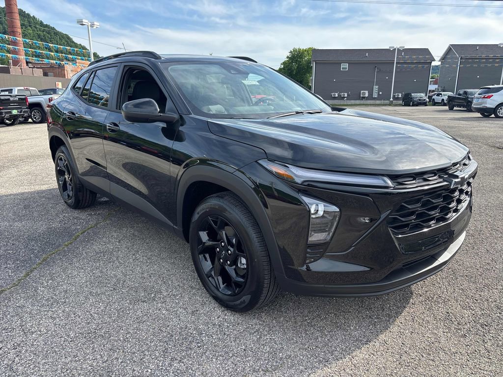 2026 Chevrolet Trax LT - Photo 7
