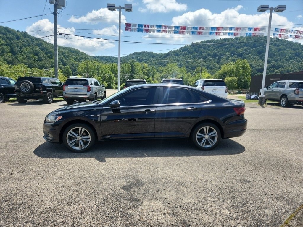 Used 2019 Volkswagen Jetta R-Line with VIN 3VWC57BU0KM051115 for sale in Morehead, KY