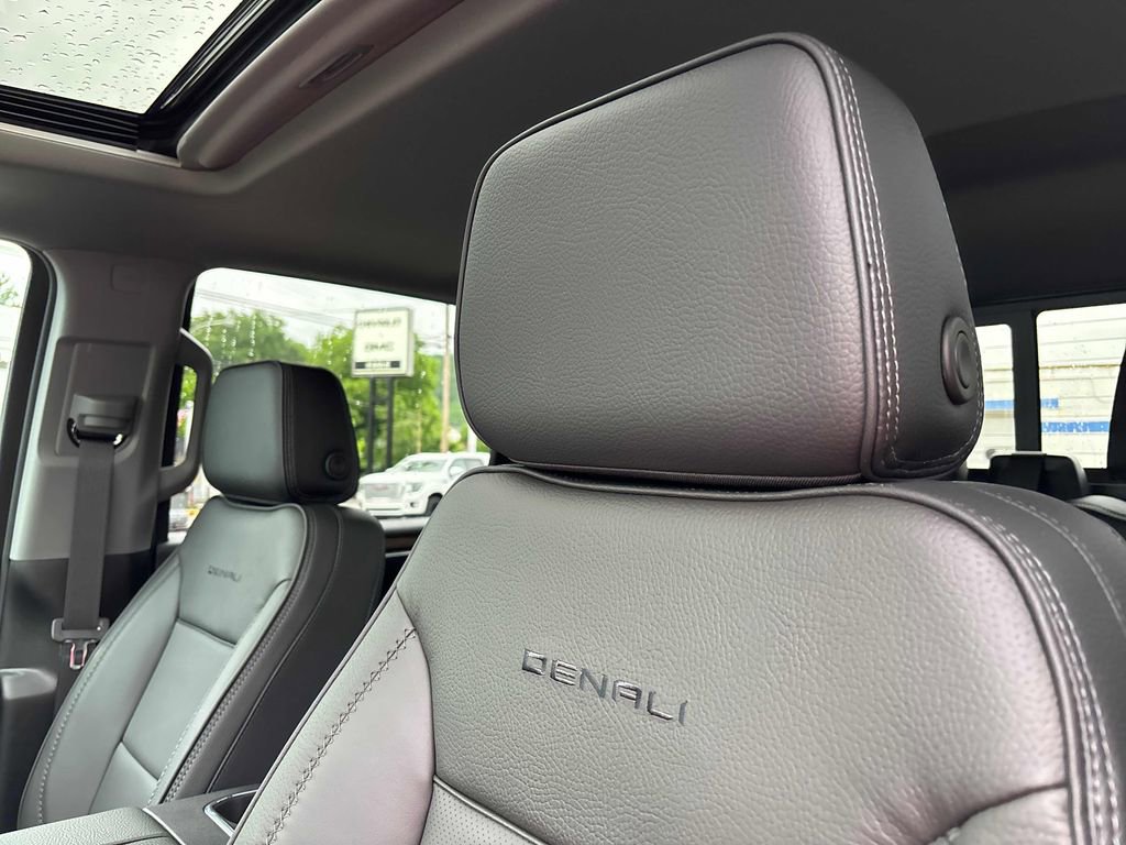 2026 GMC Sierra 2500HD Denali - Photo 13