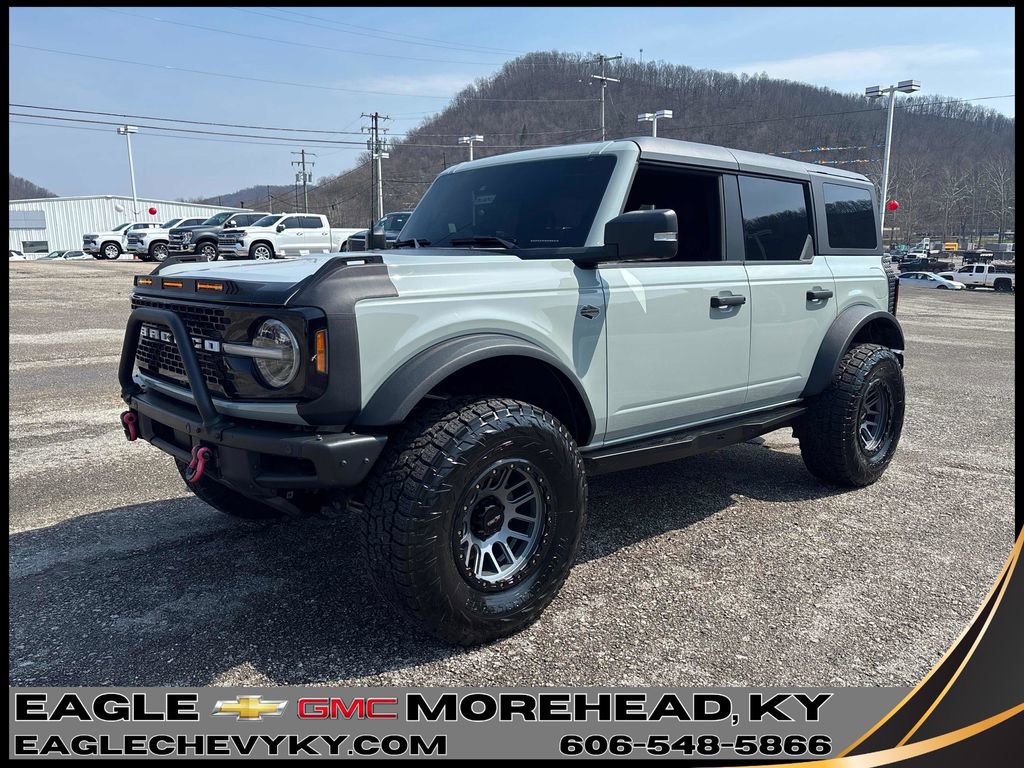2022 Ford Bronco Wildtrak 4x4's photo