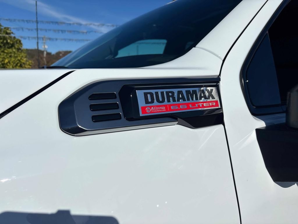 2026 GMC Sierra 2500HD AT4 - Photo 12