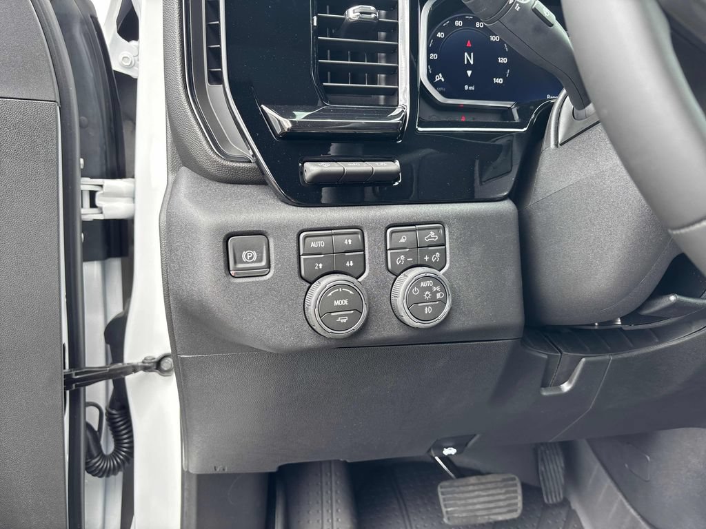 2026 Chevrolet Silverado 2500 HD ZR2 - Photo 12