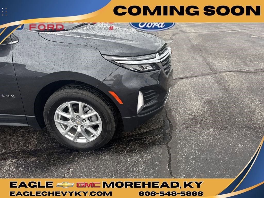 2023 Chevrolet Equinox LT photo 3
